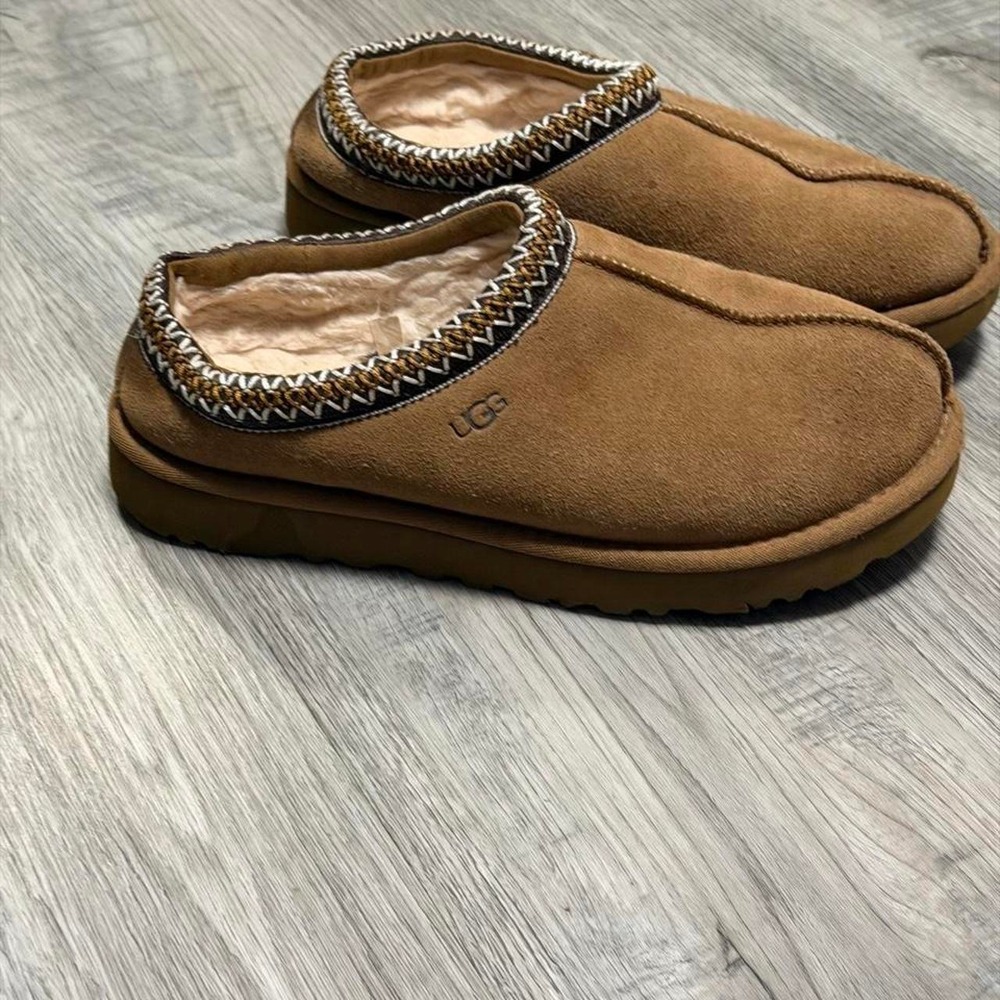 UGG Tasman Slippers, Women, Size 8